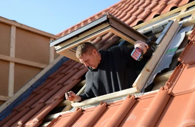 Pose de fenêtres de toit Velux à Nailhac
